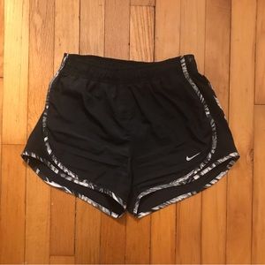 🪐nike dri-fit shorts